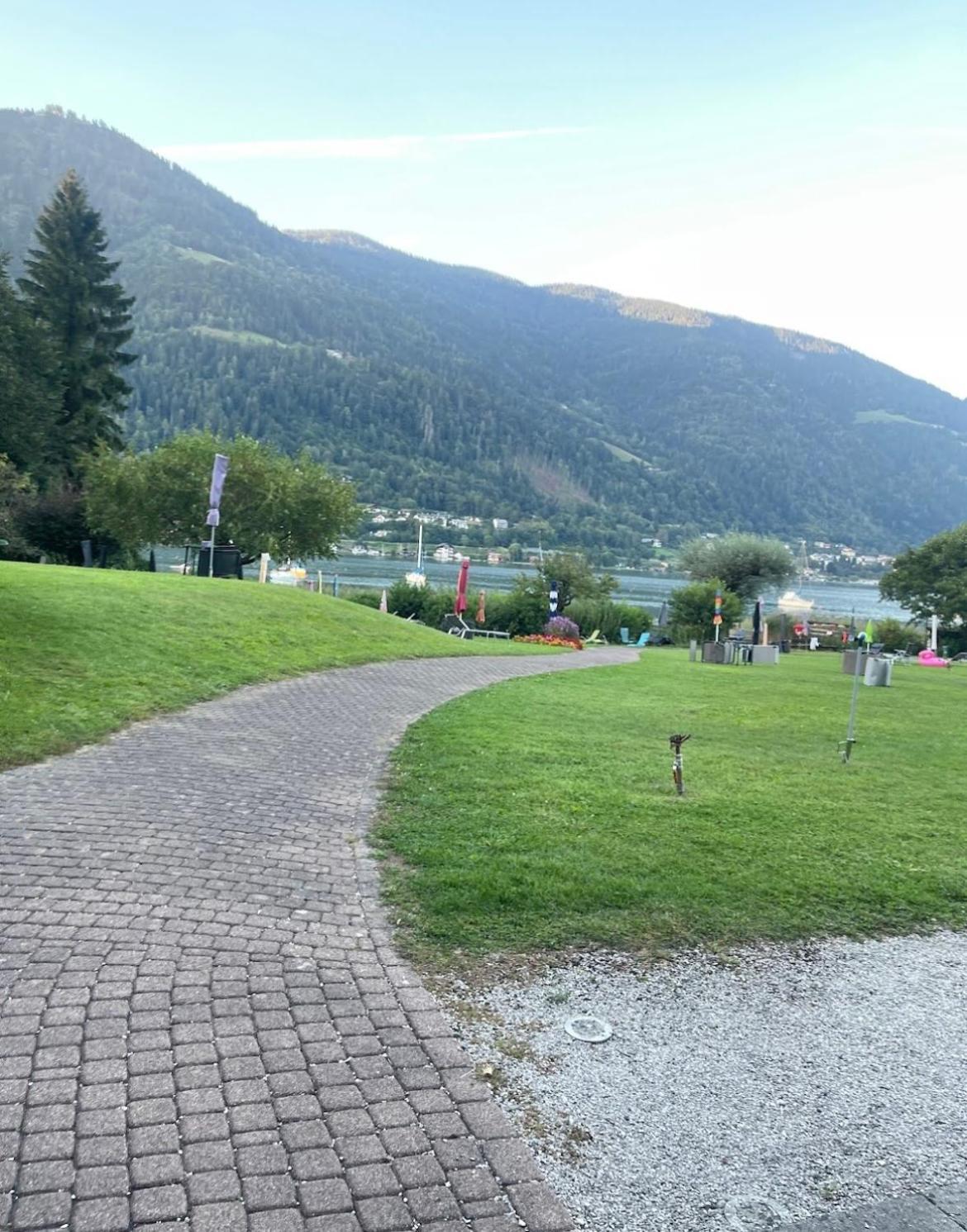Apartment Am Ossiachersee Mit Eigenem Seezugang 랜드스크론 외부 사진